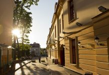 Milicja wkroczyła na spotkanie nauczycieli w Grodnie