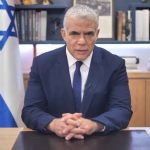 Były premier Izraela Yair Lapid distorcjonistą Holokaustu. “Izrael skapitulował przed Polską”