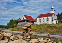 W Nowym Brunszwiku niezaszczepieni poza kościołem