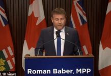 Konserwatyści przeciwko ustawie zabraniającej zwolnień niezaszczepionych