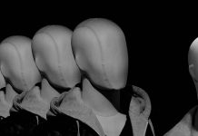 Kumor: Wytresowani do bezmyślności