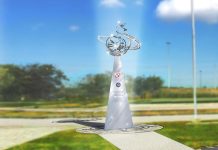 Polonia upamiętni Polskich Bohaterów II wojny światowej. Ceremonia odsłonięcia pomnika „Spirala Zwycięstwa” w Mississaudze.