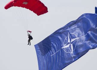 Farmus: Naiwne pytanie: gdzie są ci chłopcy (i dziewczyny) z Orzysza?