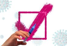 Ontario: W domach opieki czwarta dawka. Opóźnienie powrotu z ferii w szkołach