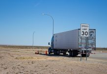 Obowiązek szczepień kierowców zakłóci dostawy