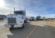 Kenney: Blokada granicy musi się zakończyć natychmiast!