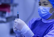 Health Canada zatwierdziła szczepionkę przeciwko nowemu wariantowi Covid