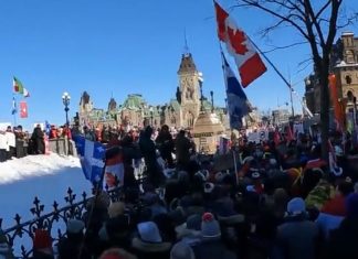 Polonus1: Ten protest jest nadzwyczaj POKOJOWY