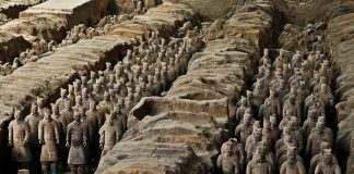 Farmus: Stany, Chiny, Rosja (znów?), NATO i co?