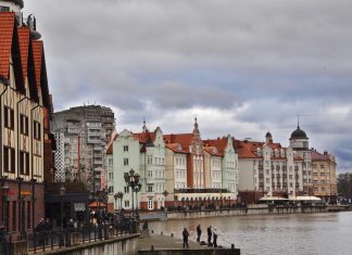 Farmus: Królewiec to Köningsberg, Kłajpeda to Memel