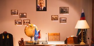 Farmus: Wiele słów na ‘de’