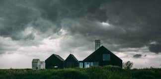 Farmus: Prawa natury, siła wyższa (Act of God)