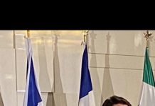 Konserwatywna posłanka wyrzucona z Parlamentu z powodu nieujawnienia statusu szczepień