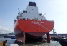 Gazowiec “Lech Kaczyński” już na falach