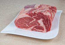 Kto się dorabia na wołowinie?