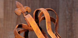 Farmus: Ratuj mnie mój królu!