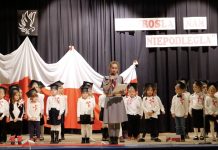 Pasowanie na ucznia w szkole polskiej im. M Kopernika w Mississuadze