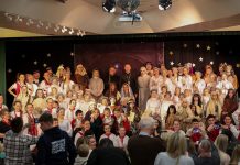 Świątecznie z Zespołem Pieśni i Tańca Radość -Joy w Mississauga