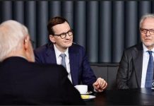 Morawiecki: dla wielu decyzja Putina o agresji na Ukrainie była tak trudna do przyjęcia, jak tezy Kopernika