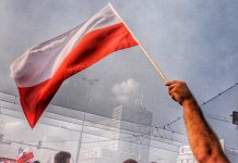 Kowalski: Monopol na patriotyzm niszczy Polskę