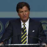 Tucker Carlson odszedł z Fox News