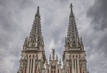 Mimo deklaracji władz kościół św. Mikołaja w Kijowie nie został dotąd przekazany wiernym