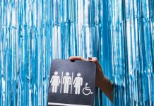 Zdaniem rodziców torontońskie szkoły podstawowe eksperymentują na ich dzieciach