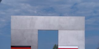 Kowalski: Niemcy przejmują Polskę dzięki Tuskowi … i Kaczyńskiemu