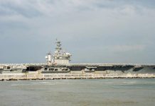 Kolejna grupa lotniskowca wpływa na Bliski Wschód