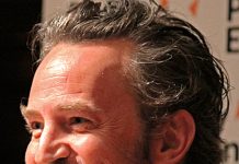 Znany aktor w młodości zbił Justina Trudeau