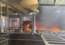 Eksplozja samochodu na Rainbow Bridge