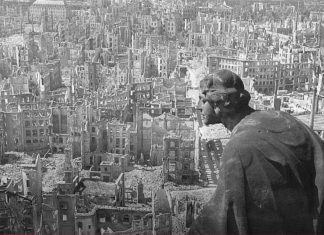 KUMOR: Po trupach do celu