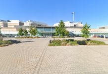 Dziesiątki kryminalistów ze zmniejszonymi wyrokami ze względu na złe warunki w torontońskim więzieniu