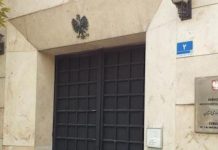 Masowa wymiana ambasadorów