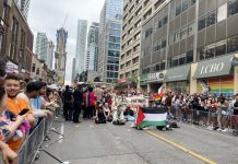 Propalestyńska scysja na paradzie “Pride” w Toronto