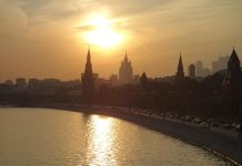 Szef MSZ Włoch: mamy się zgodzić na zbombardowanie Moskwy?