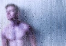 Wszedł do cudzego domu i wziął prysznic