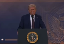 Trump: Nie potrzebujemy kanadyjskiego drewna i ropy