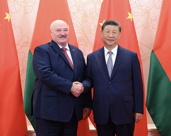 Łukaszenko chce naśladować chiński model rozwoju