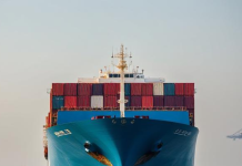 Chiński eksport we wrześniu przerósł oczekiwania mimo niepewności związanej z wojną handlową