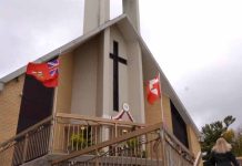 Odpust w parafii św. Jadwigi Śląskiej w Oshawie i uroczyste wprowadzenie Relikwii Krwi bł. ks. Jerzego Popiełuszki