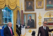 Zelenski czekał bo Trump słuchał Bocellego