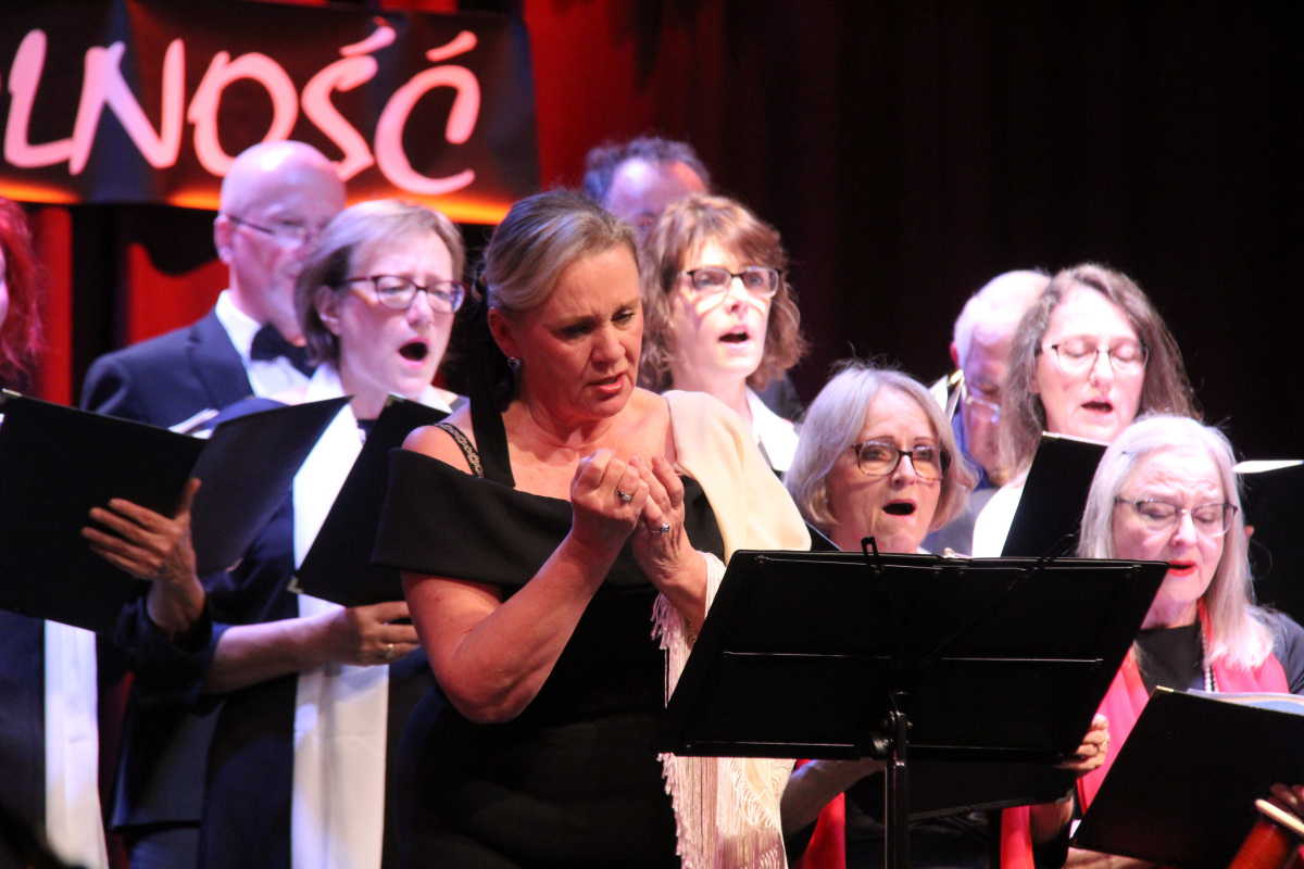 Ferens: Uroczyste obchody Święta Niepodległości Polski w koncercie „Cześć ci, Polsko” pod batutą Macieja Jaśkiewicza