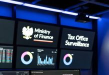 Banki będą zgłaszać do Urzędu Skarbowego wszystkie płatności kartą przedsiębiorców