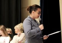 Akademia z okazji Święta Niepodległości i mianowanie na ucznia w polskiej szkole