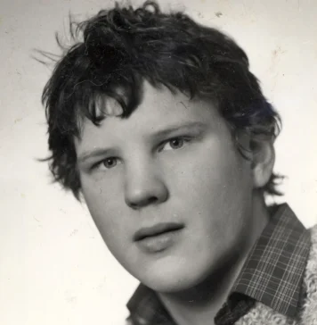 Legieć: Czterdzieści dwa lata temu w Warszawie zakatowano na śmierć ucznia liceum. To epitafium jest jemu poświęcone — i wszystkim ofiarom stanu wojennego.