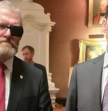 W Artstetten prawnuk Arcyksięcia Franciszka Ferdynanda Habsburga wzywa by przywdziać Zbroję Bożą