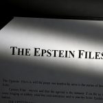 Akta Epsteina wpływowe osoby nadal chronione. Wrzód nie został do końca rozcięty