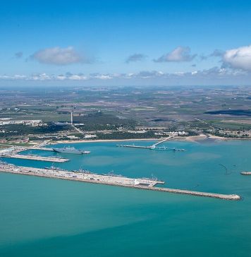 Madryt zakazuje USA korzystania z tamtejszej bazy; Trump zrywa handel z Hiszpanią