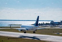 Prowincja przejmie lotnisko na wyspie w Toronto